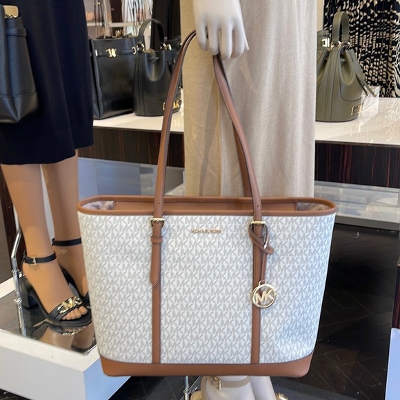 Michael Kors Handbags - MICHAEL KORS
Jet Set Travel Large Logo Tote Shoulder Bag
COLOR VANILLA 
NWT